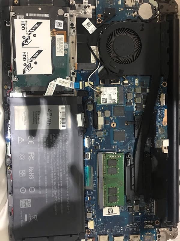 Dell Inspiron i7 8th generation (03134645402) 5