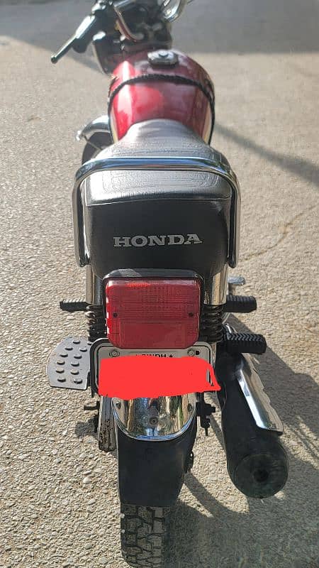 Crown 125cc 10
