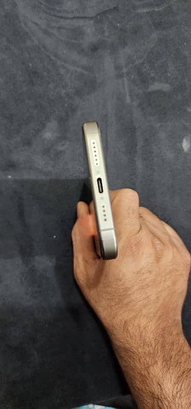 I phone 15 pro max 256gb 3