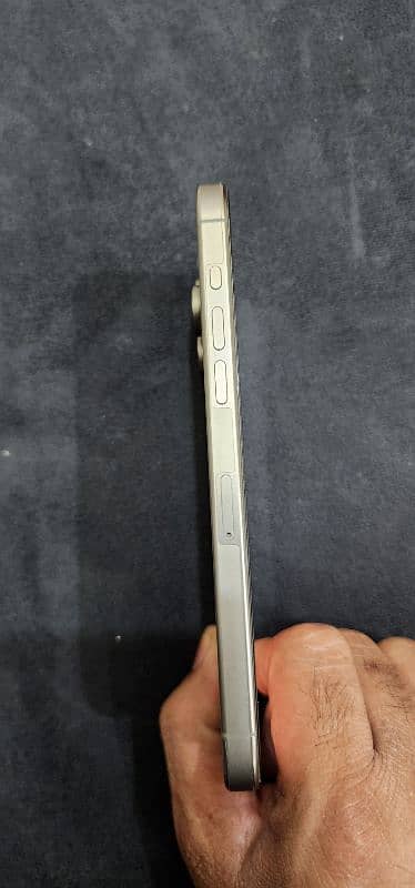 I phone 15 pro max 256gb 5