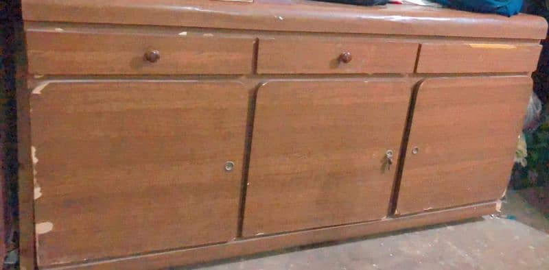 DIVIDER FOR URGENT SALE 0