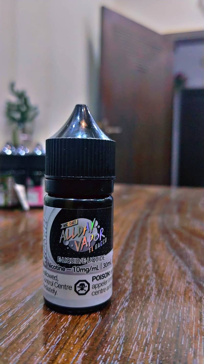 CANADIAN FLAVOURS ORIGNAL 30ML(3 6 10 12 20)MG ALSO TOKYO MASTER COPY 4