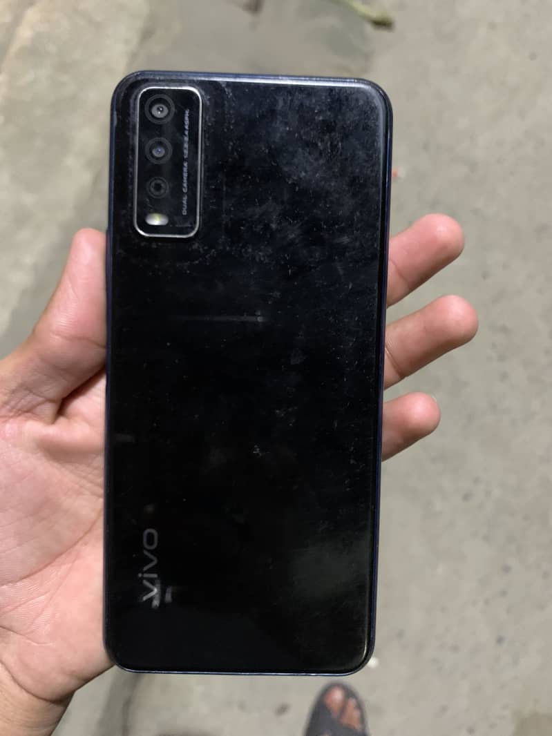 Vivo Y12s 4
