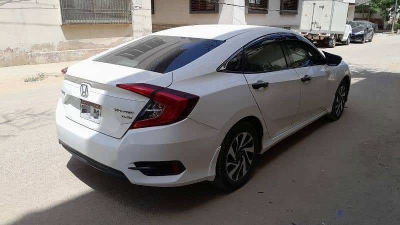 Honda Civic VTi Oriel Prosmatec Model 2019 3