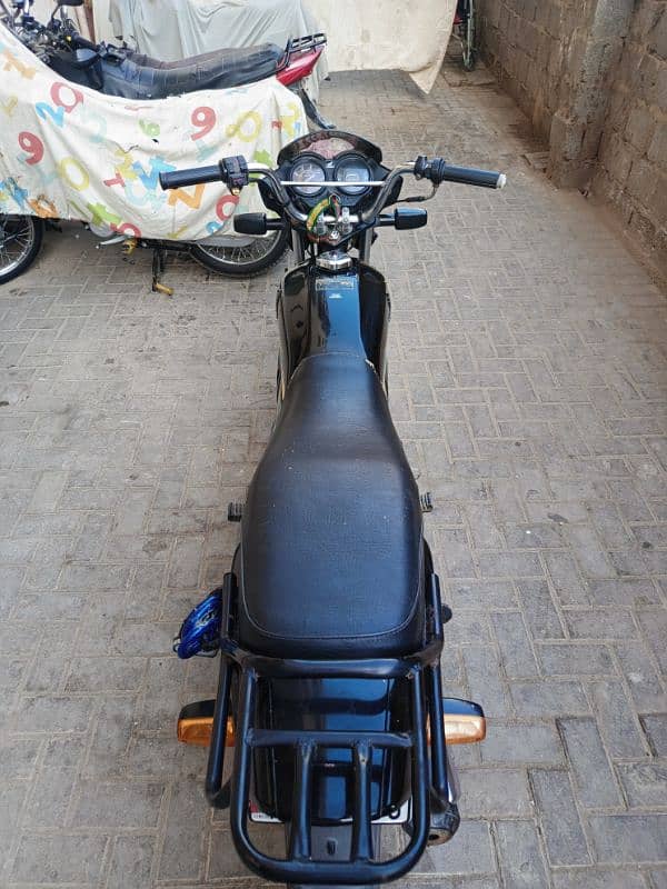 Honda 100 pridor Black color 4