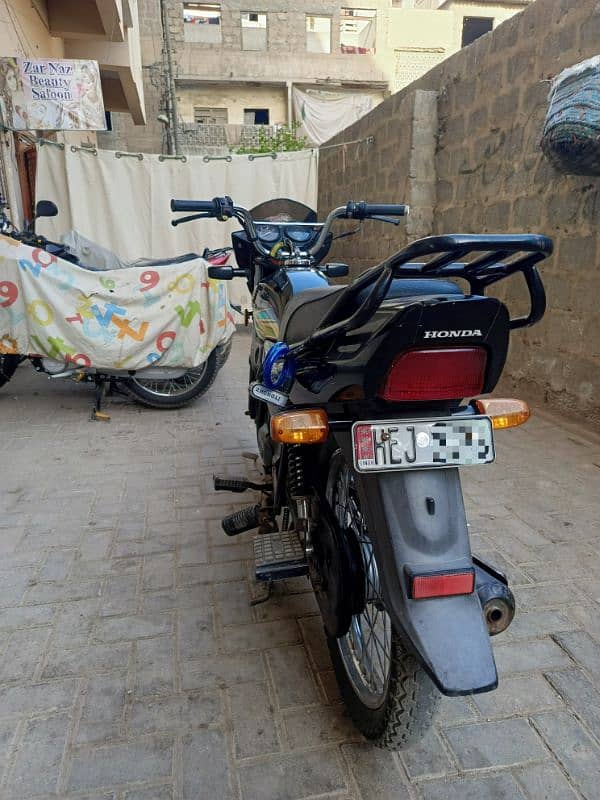 Honda 100 pridor Black color 8