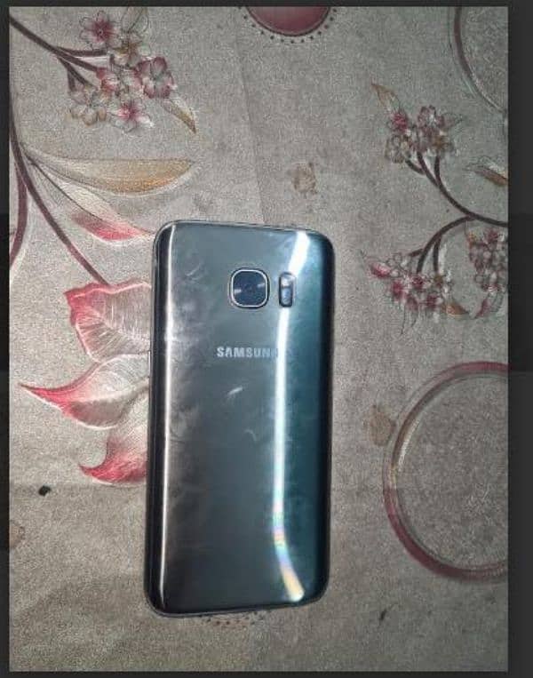 Samsung S7 urgent sale msg on WhatsApp 3