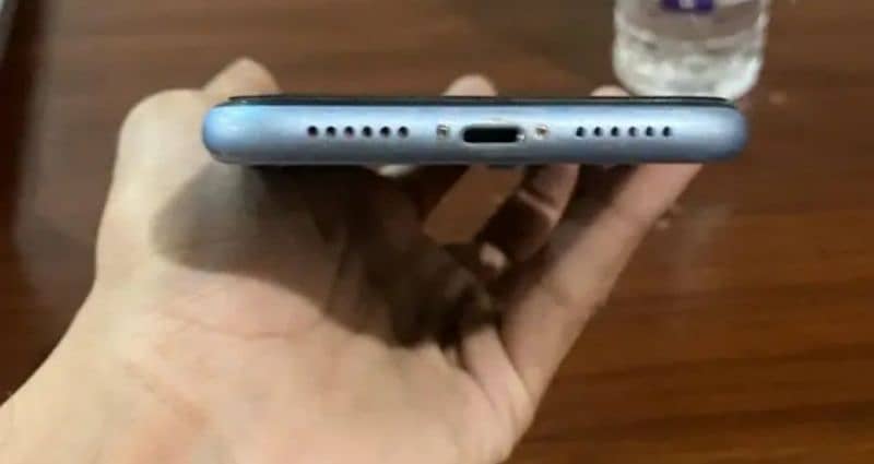 Iphone XR non pta 64Gb for sale in good condition 1