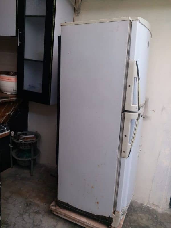 Pel Refrigerator Good Condition 2