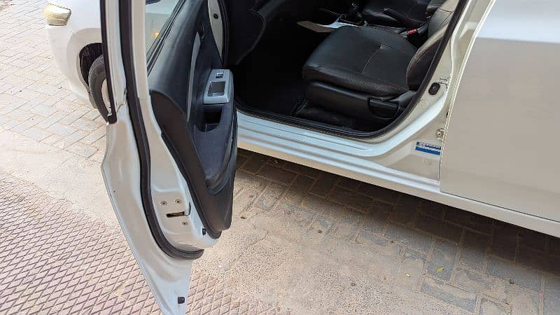 Honda City IVTEC 2011 11