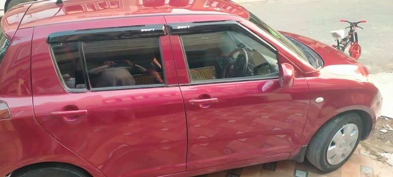Suzuki Swift 2012 8
