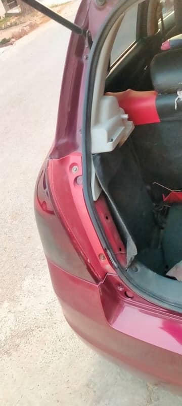 Suzuki Swift 2012 11