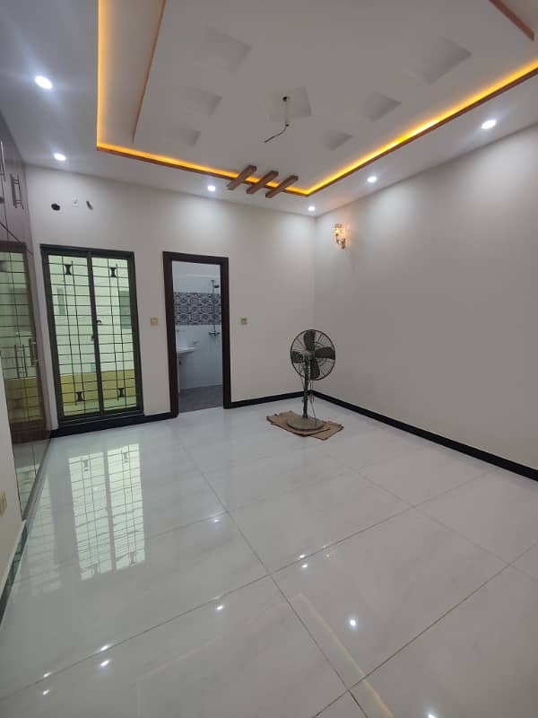 10 Marla Ground Floor Portion For Rent 1