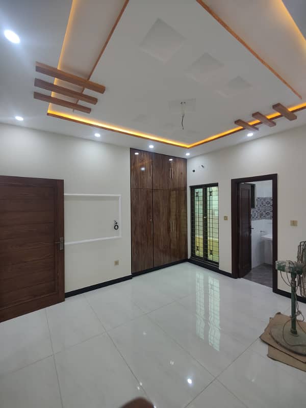 10 Marla Ground Floor Portion For Rent 3