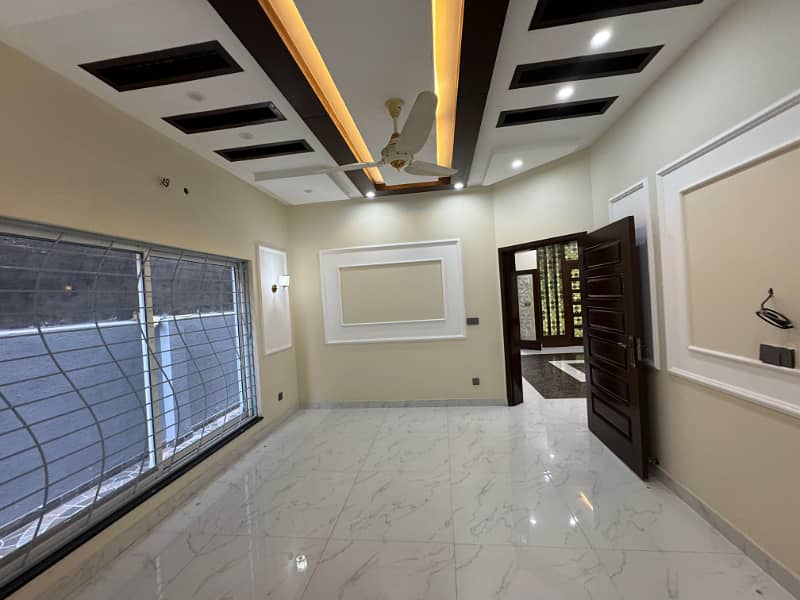 10 MARLA UPPER PORTION IS UP FOR RENT 5