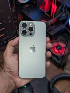 iphone 15 pro max 256gb factory unlocked non pta. mint condition