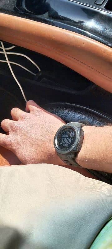 Garmin instinct also for G-Shock and Casio lovers 4