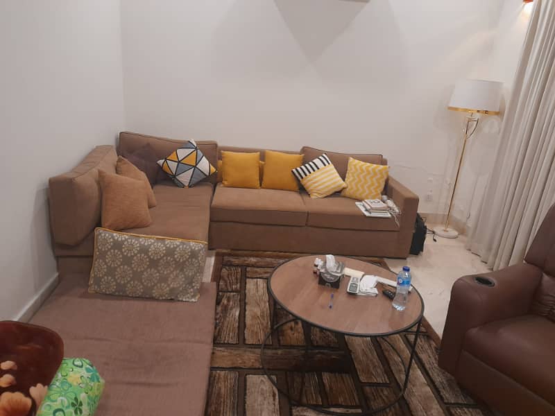 BRAND NEW LUXURY FULLY FURNISHED APPARTMENT AVAILABLE FOR RENT IN PENTA SQUARE DHA PHASE 5. 8