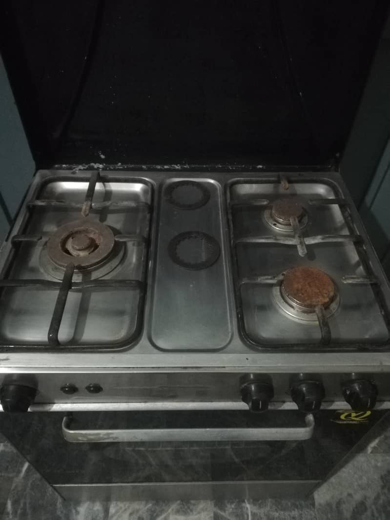 Cooking Range ( Electric + Gas) 3