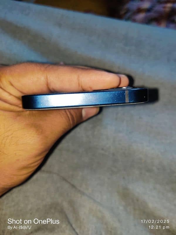 iphone 12 64 gb jv 10/9 condition urgante sale 3