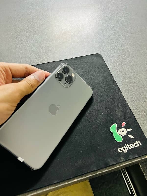 IPhone 11 Pro PTA approved 256 GB 5