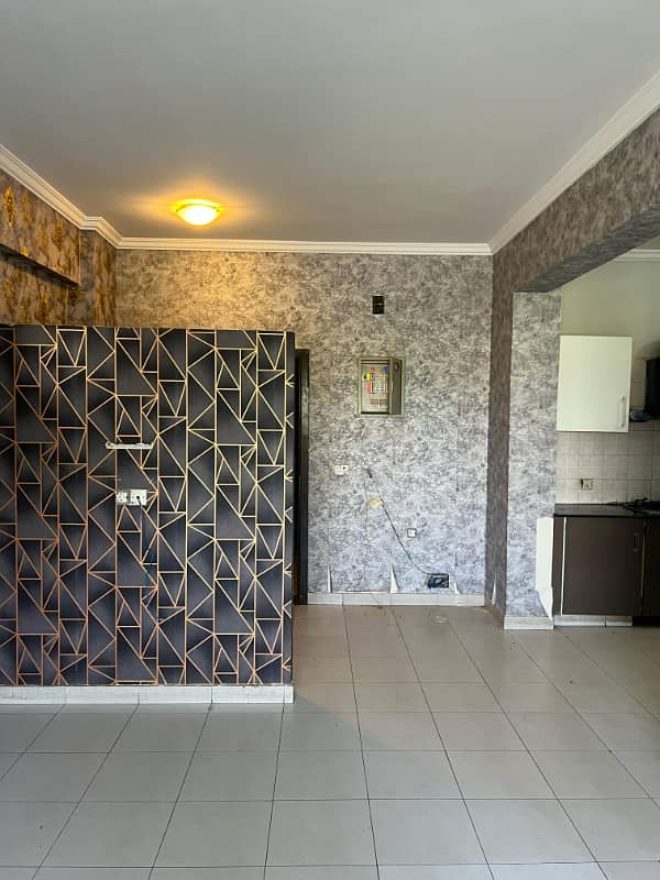 1st Floor corner flat available in Towers for Sale 0