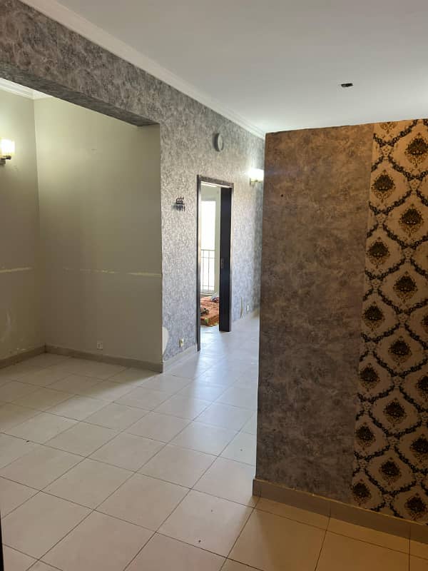 1st Floor corner flat available in Towers for Sale 10