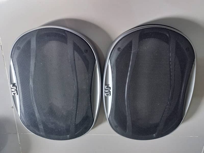 Car Speakers and Grill 2