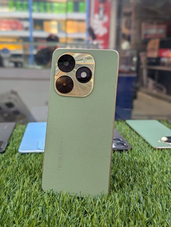 TECNO SPARK 20c [4-128] 0