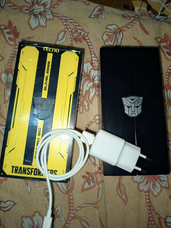 tecno spark 30 (8+5/128) 0