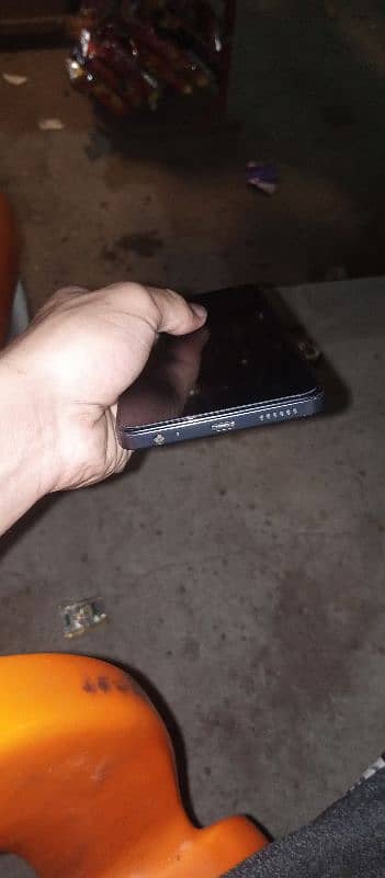 tecno spark 30 (8+5/128) 4