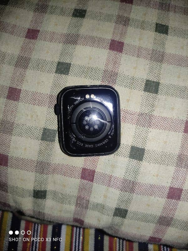 series 8 smart watch only 2 months used with box and charger 1