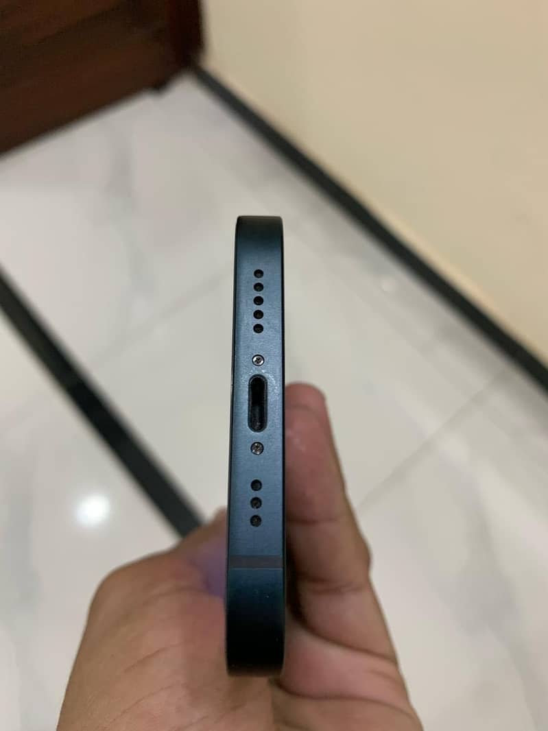 iPhone 13 jv 1