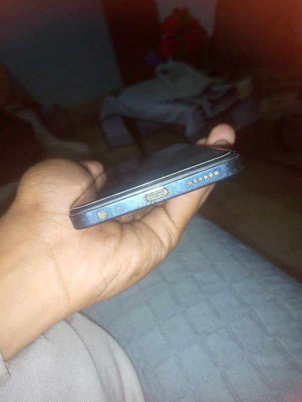 satand mobile 1