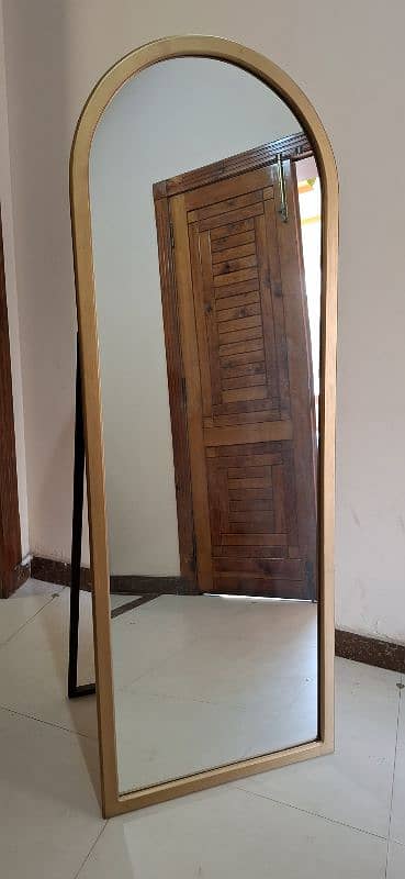 Standing Mirror 1