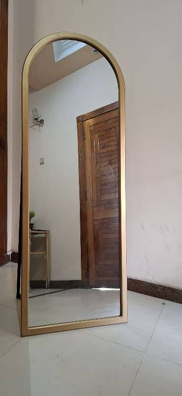 Standing Mirror 2