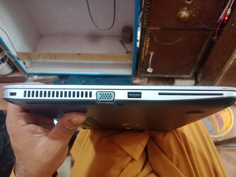 Hp laptop 840 G3 condition 10/10 03058500049 Whatsapp 9