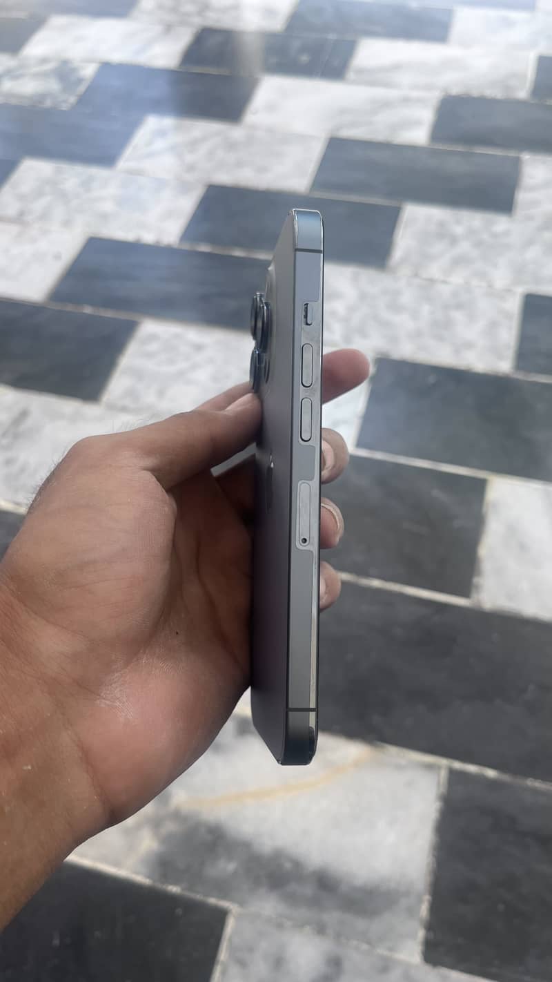 iPhone 13 Pro 128gb Sim Working Non Pta 4