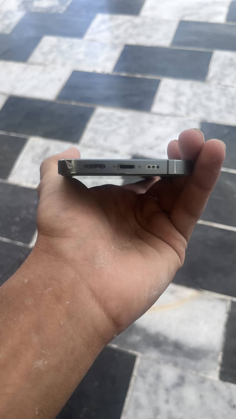 iPhone 13 Pro 128gb Sim Working Non Pta 5