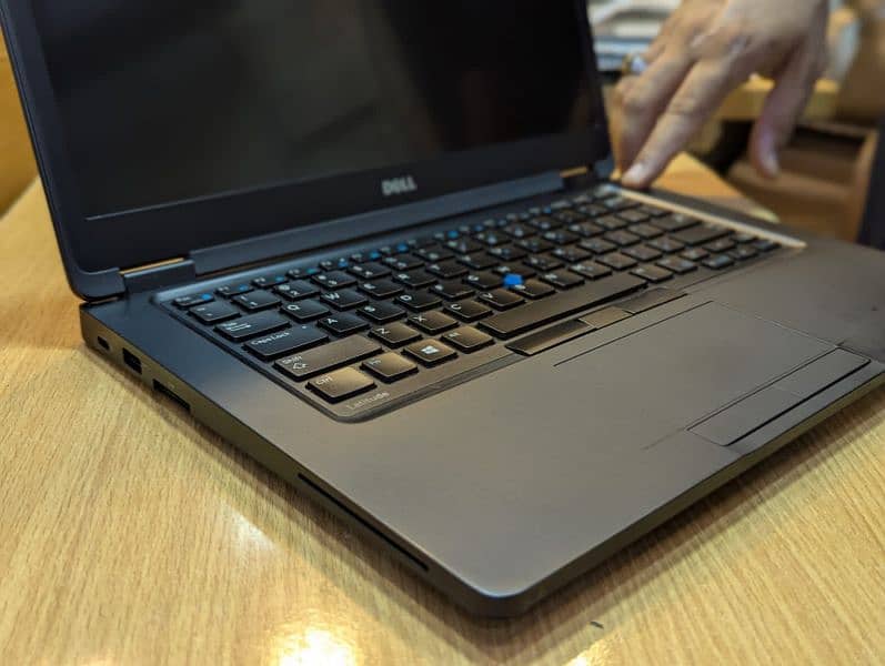 DELL LATITUDE 5490 I7 7TH GEN 7