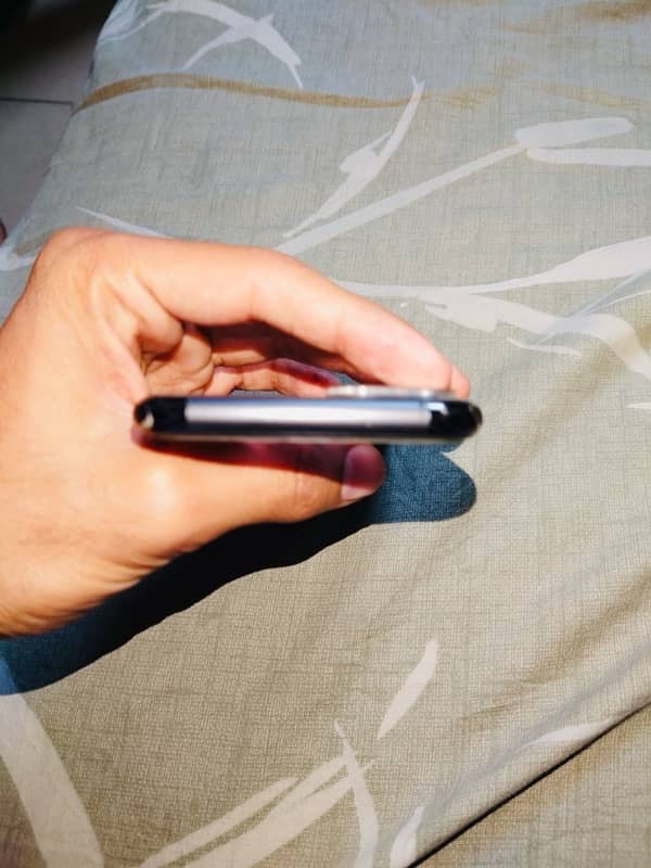 iphone 11 pro factory unlock 4