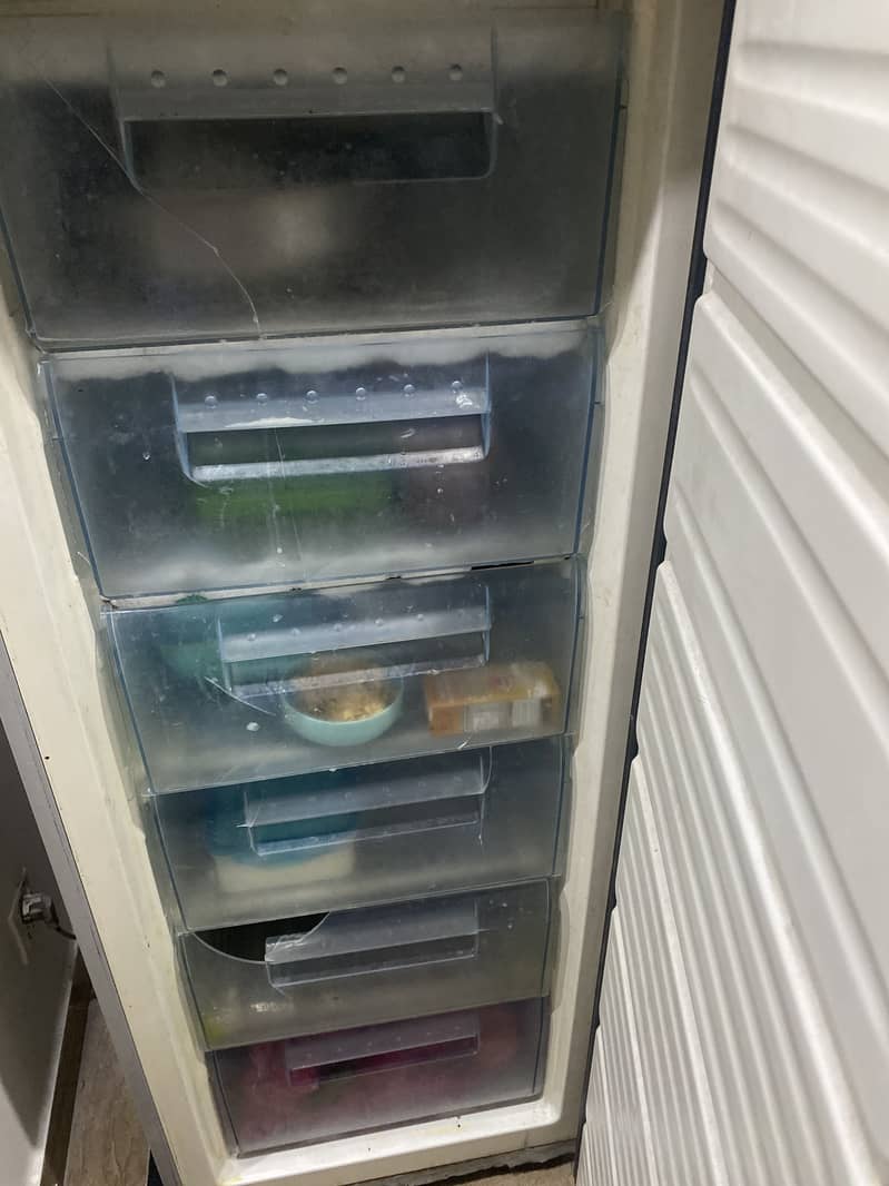 esquire used freezer for sale 2