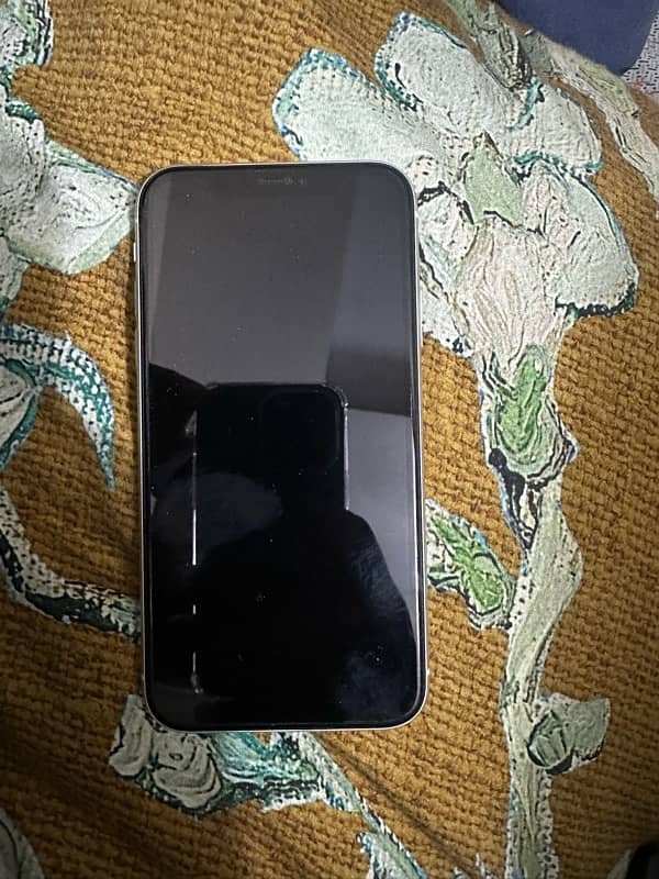 Iphone 11 PTA APPROVED 64 GB 6