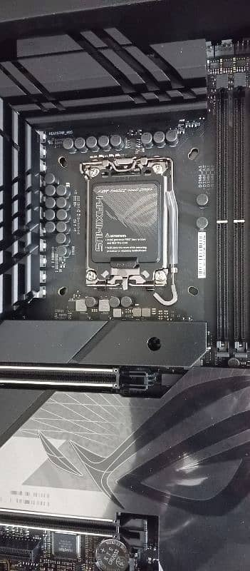 Asus Rog Maximus Z790 Dark Hero DDR5 Intel 14th Gen ATX Motherboard 2