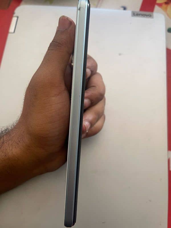 Vivo y21 3