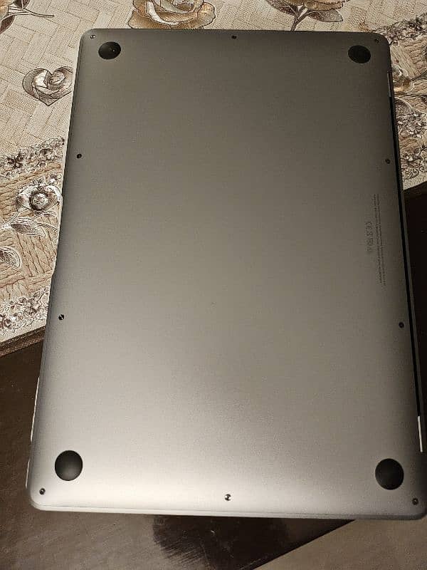 Mac Book Air - M1 5