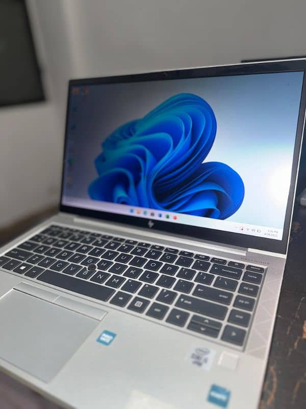 HP Elite book 10Gen core i5 0