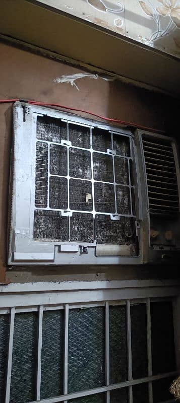 national 0.75 tun gud condition 1