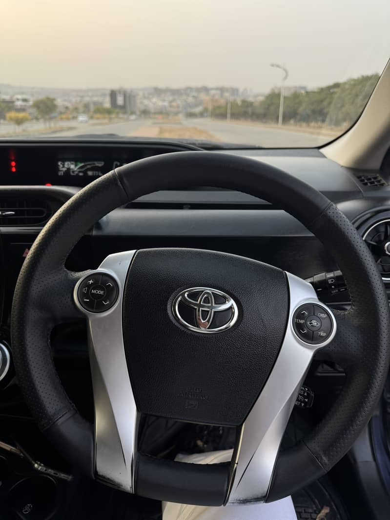 Toyota Aqua G led soft leather selection 11