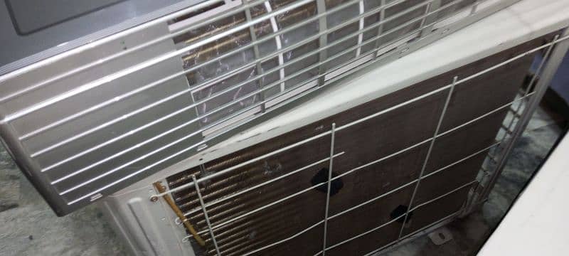 Gree G10 Inverter ac 2 ton 12